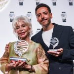 Isabel Allende, ganadora del Premio Planeta en su 75 edición, presidida por los Reyes