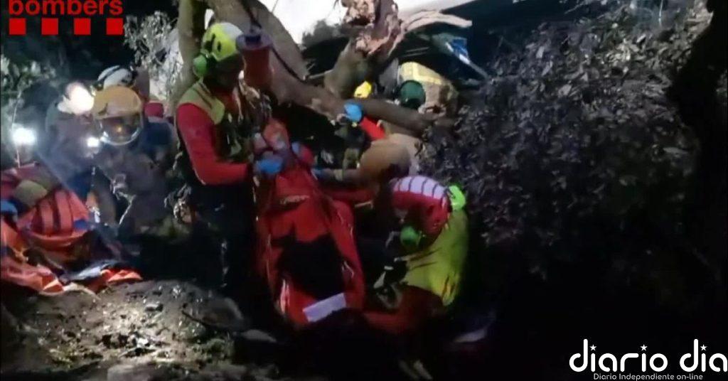 La colisión entre un autobús y un coche deja 80 heridos, 22 de ellos graves, en la carretera BV-5114 a su paso por Fogars de Montclús, en Barcelona