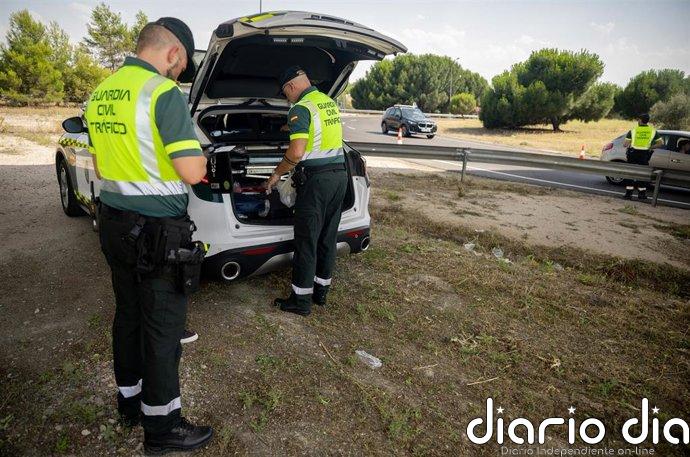 La DGT pone en marcha hoy y hasta el domingo una nueva campaña de vigilancia sobre distracciones al volante