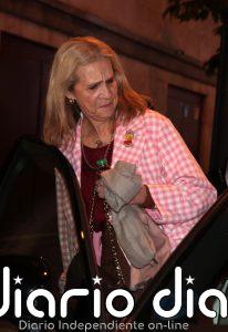 La Infanta Elena sorprende en un estreno en Madrid con la blazer más atrevida de su armario