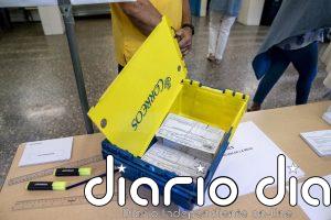 La JEC recalca a PP y Vox que la transparencia del voto por correo está regulada y rechaza medidas extra