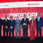La Junta destaca el compromiso del Grupo Estévez, "ejemplo de innovación, inversión y valor añadido"