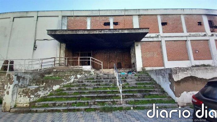 La Junta opta por derribar y no reformar el antiguo edificio sindical de la calle Marbella de Córdoba, por su mal estado