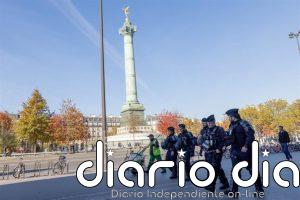La Justicia francesa expulsa la manifestación de estudiantes y sindicatos del centro de París
