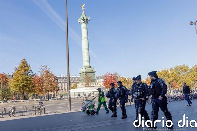 La Justicia francesa expulsa la manifestación de estudiantes y sindicatos del centro de París