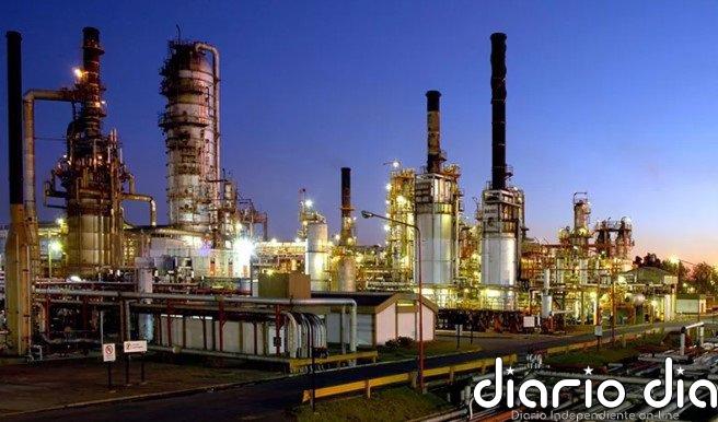 La petrolera estatal argentina YPF gana 2.494 millones hasta septiembre frente a unas pérdidas de 154 millones
