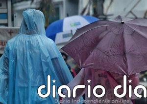 Las lluvias y las tormentas mantienen este miércoles en riesgo a gran parte del país