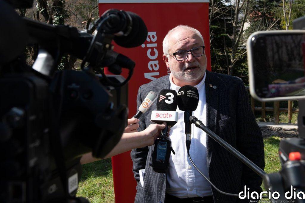 Lluís Puig (Junts) vuelve este miércoles a Catalunya y asistirá el jueves al pleno del Parlament