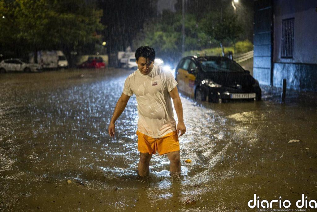 Lluvias y tormentas ponen en aviso a la mitad del país