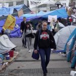Los acampados en Sol creen que el adelanto electoral beneficiará a la izquierda