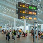 Los aeropuertos canarios operan más de 5.600 vuelos entre este viernes y el lunes por el puente de noviembre