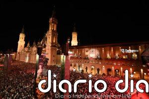 Los bomberos leen el pregón de las Fiestas del Pilar: "Detrás tenemos a una ciudad que no se rinde jamás"