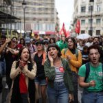 Los manifestantes de Sol se trasladan frente al Congreso: "¿Dónde está el Gobierno progresista"