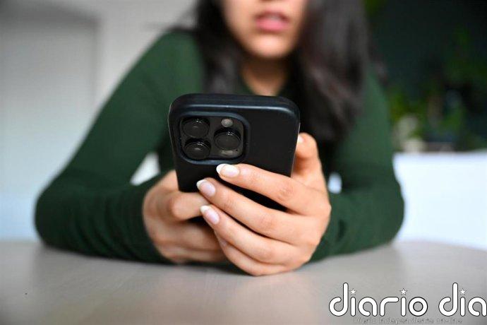 Los mayores miedos de los jóvenes ante la IA: privacidad, dependencia y futuro profesional