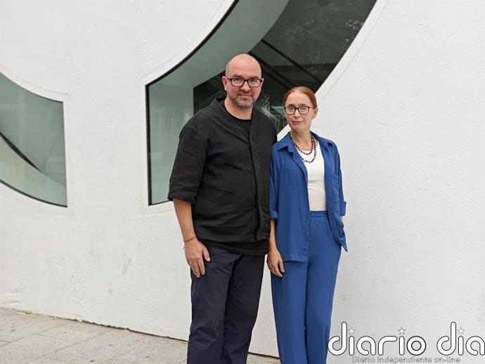 Los ucranianos Ogárkova y Yermólenko defienden la escritura para evitar la "banalización de la muerte" en Ucrania