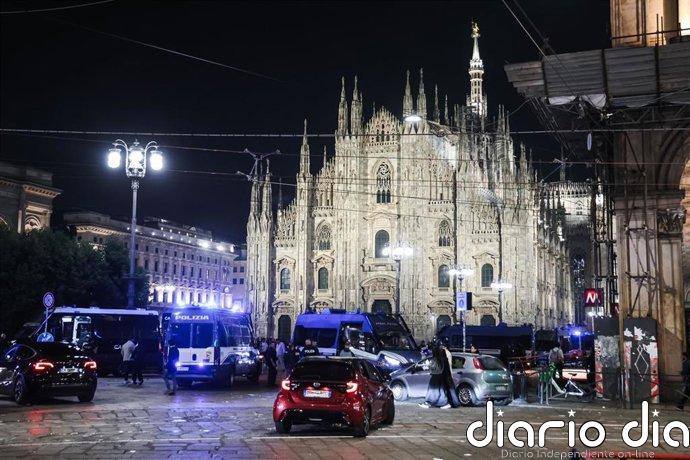Más de 200 detenidos, la mayoría menores, durante una segunda jornada de disturbios y saqueos en Milán, Italia