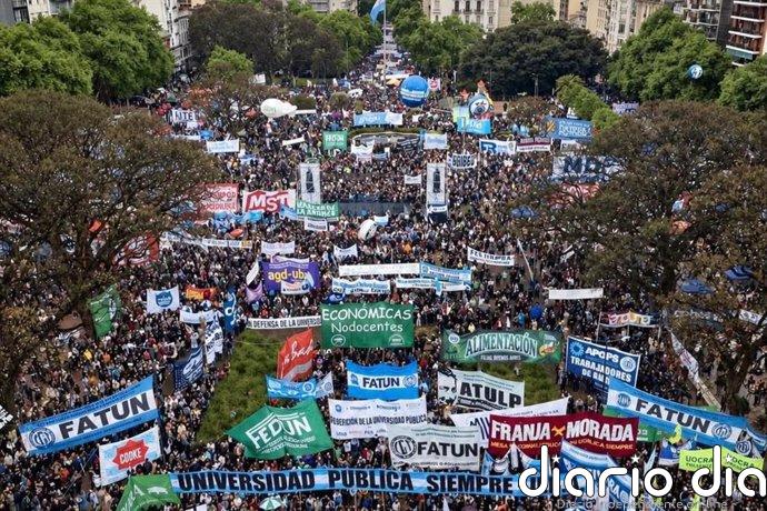 Más de una treintena de personas detenidas en protestas universitarias en Buenos Aires