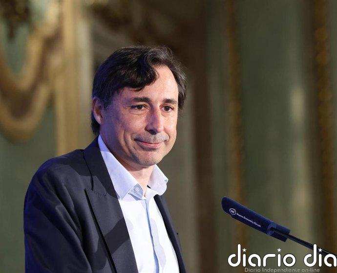 Microsoft ve "adecuada" la intención del decreto de 'data centers' pero pide diálogo para "no meter la pata"