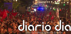 Miles de manifestantes por la vivienda marchan hacia Cibeles convocados por la Coordinadora Juvenil Socialista