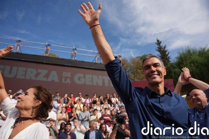 Montero destaca la "valentía" de Sánchez y le agradece que inicie en Andalucía su "apasionante viaje a la victoria"