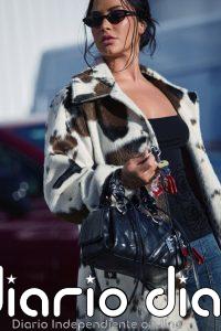 Ni leopardo, ni serpiente: Demi Lovato sentencia que el 'animal print' que triunfará este otoño 2026 es el de vaca