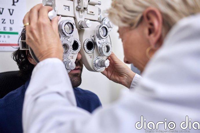 Ópticos-optometristas andaluces reivindican en el Día Mundial de la Visión el "papel esencial" de la profesión