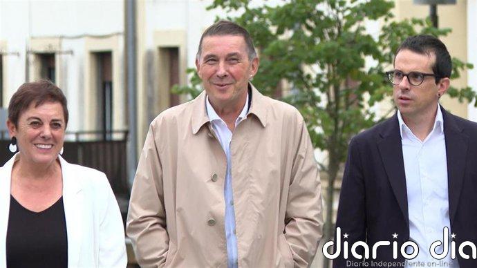 Otegi cree que "el mejor homenaje" a la generación de Agirre es "estar a la altura" para "derrotar al autoritarismo"