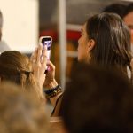 Patricia Pardo y su hija, las mayores admiradoras de Christian Gálvez durante su emotivo pregón