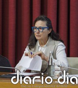 Podemos-IU dice que Escobar ha hecho de la ciudad "una empresa llamada Logroño Sociedad Limitada" La portavoz de Podemos-IU en el Ayuntamiento de Logroño, Amaia Castro