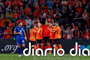 Portugal logra los cuartos sin Cristiano y la 'Oranje' de Xavi ya es líder