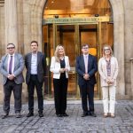 PSOE e IU dicen que el presupuesto de Economía "es el que menos crece" y está limitado" frente al apoyo del PP