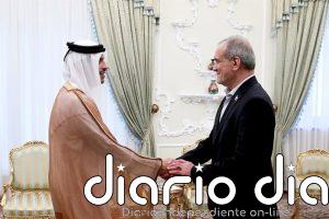 Qatar afirma que las conversaciones entre EEUU e Irán "continúan"