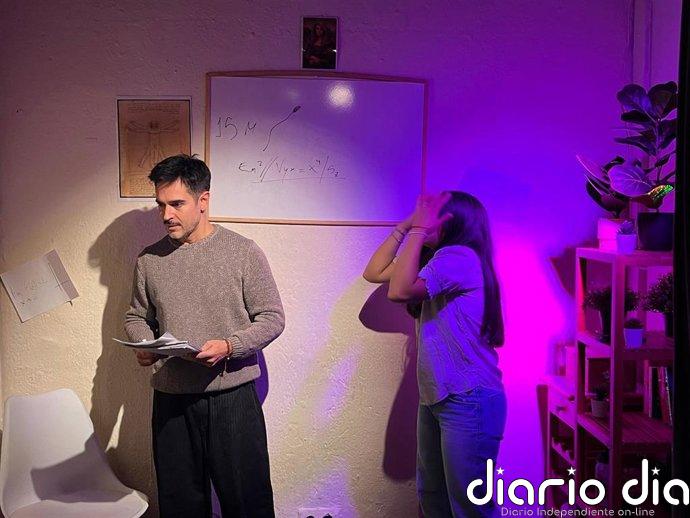 Quince minutos, quince espectadores y teatro a centímetros: Mínima alza el telón este viernes con ocho obras argentinas