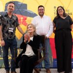 Rada Rassimov recibe el premio ‘Tabernas de Cine’ en la bienvenida del Almería Western Film Festival
