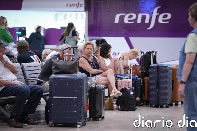 Renfe mantiene este viernes servicios especiales para conectar Madrid, Ciudad Real y Puertollano