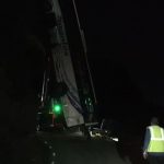 Retiran el autocar que cayó por un terraplén en Barcelona