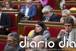 Sales (Junts) tilda a ERC y Comuns de "cómplices" de la gestión de Illa por frenar su reprobación