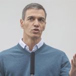 Sánchez quiere un impuesto a los ultrarricos y blindar en la Constitución el alza de las pensiones con el IPC