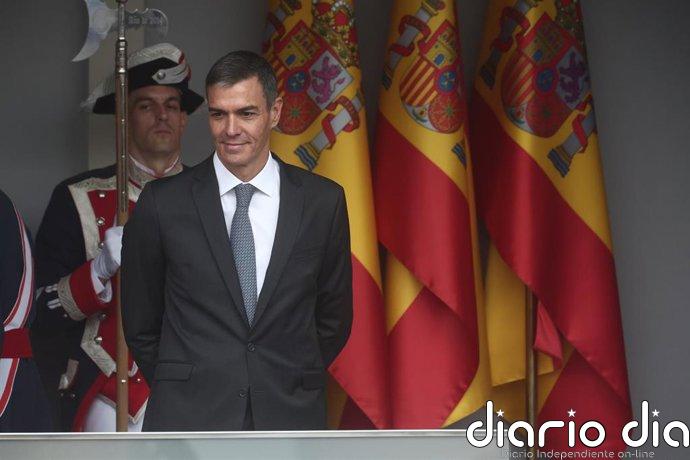 Sánchez, recibido con insultos, abucheos y pitos a su llegada al desfile de la Fiesta Nacional