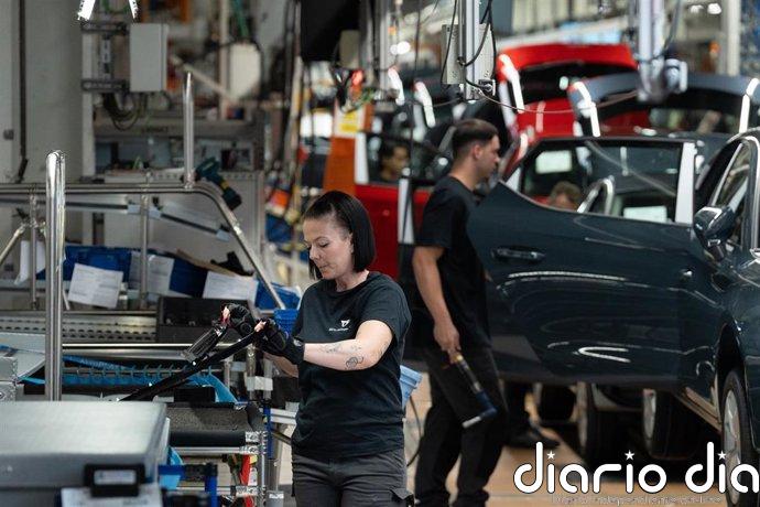 Seat se reúne con empresas para explorar el uso de su capacidad industrial en defensa