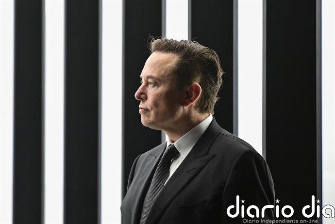 SpaceX adquiere licencias de espectro en EEUU para convertir a Starlink en operador de telefonía móvil