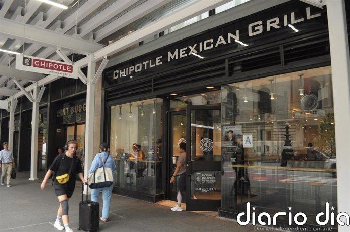 Starbucks tantea la adquisición de la cadena de restaurantes mexicanos Chipotle