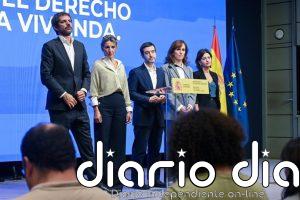 Sumar celebra mañana su cumbre ante la opción de elecciones y Mónica García emerge en las quinielas sobre el candidato