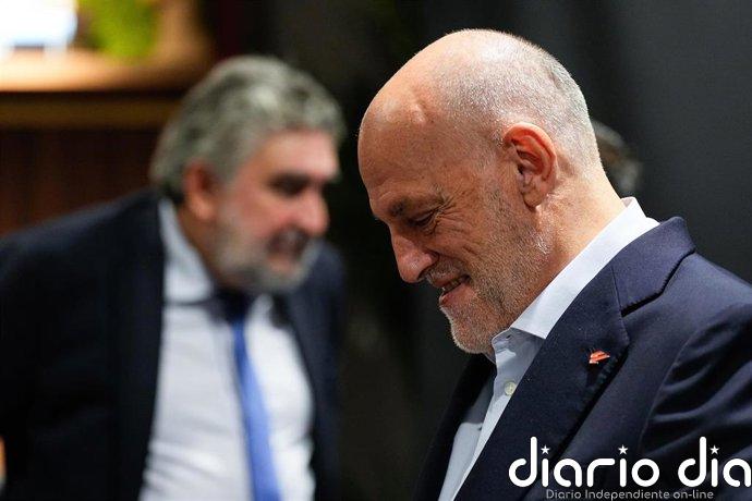 Tebas recuerda a Rodríguez Uribes las "referencias a Goebbels" por parte del Gobierno
