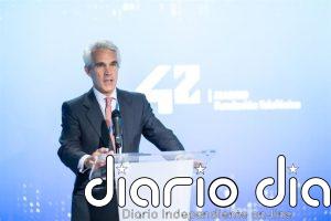 Telefónica alerta del retraso de Europa en inteligencia artificial y pide mayor escala para competir