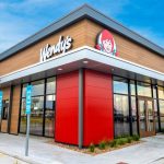 Trian Fund y otros inversores ofrecen 1.255 millones por Wendy's, que dejaría de cotizar en Bolsa