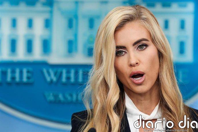 Trump confiesa que se está replanteando a Katie Zacharia como portavoz porque los medios "la hacen sufrir"
