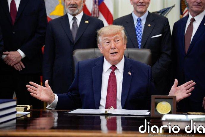 Trump dice que "se acerca el momento" de llegar a un acuerdo con Irán o "quizás volarlos por los aires"