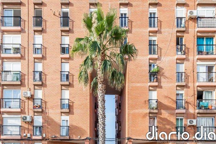 UGT denuncia a Idealista y Fotocasa ante Consumo por "publicidad engañosa" de viviendas "ocupadas"