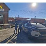 Un detenido y otro investigado por robar mil litros de combustible de una locomotora en Venta de Baños